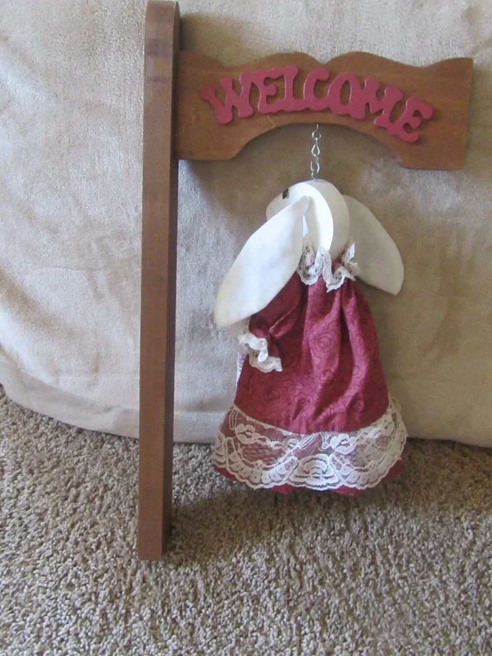 Vtg Folk Art Wood & Calico fabric Bunny Welcome Hanging Sign 80s cottagecore